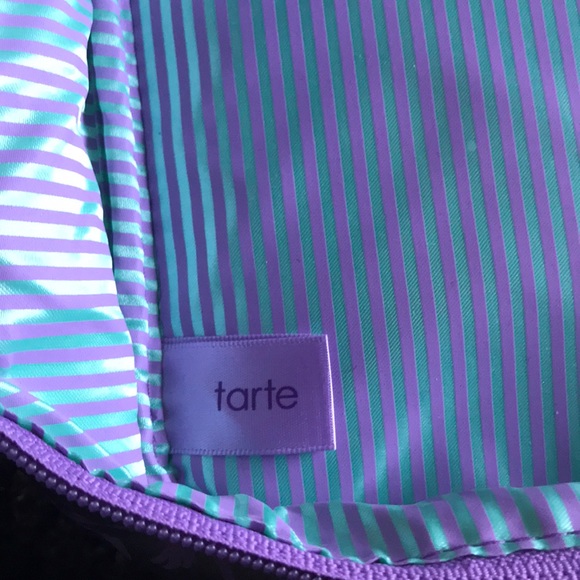 Never Used Tarte Makeup Case - Picture 4 of 4
